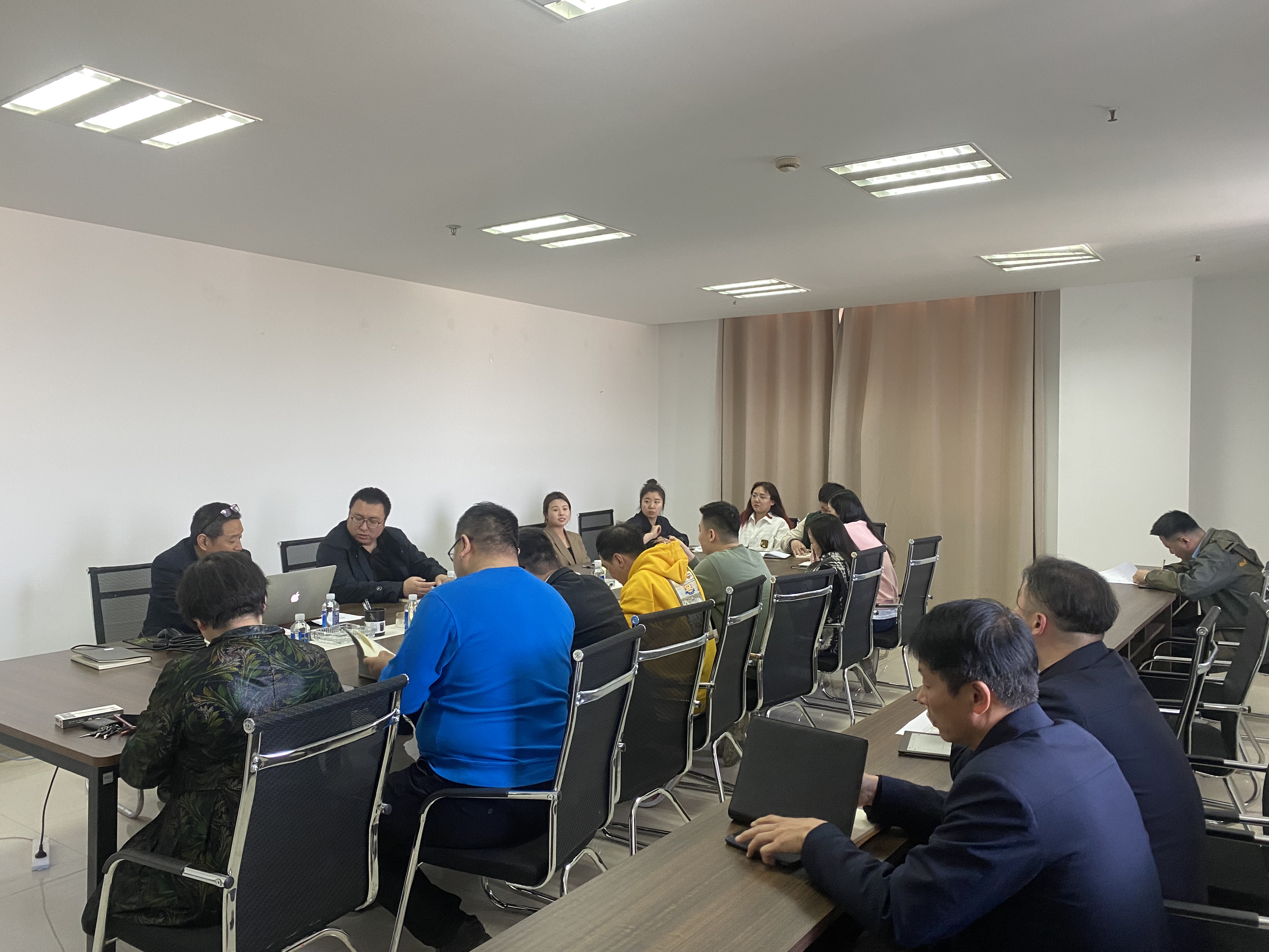 交控供應(yīng)鏈公司開展“強技能 提作風 助推商業(yè)一類轉(zhuǎn)型”討論活動